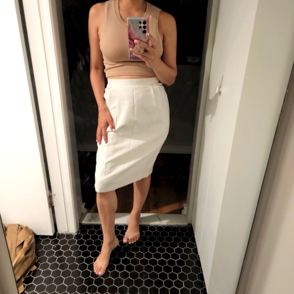 Vintage white pencil skirt